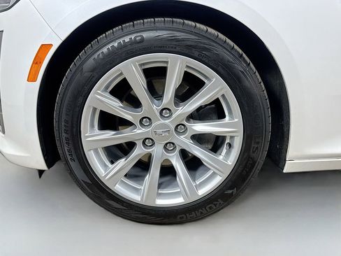Used 2022 Cadillac CT5 Luxury w/ Sun And Sound Package AWD/4WD image 40