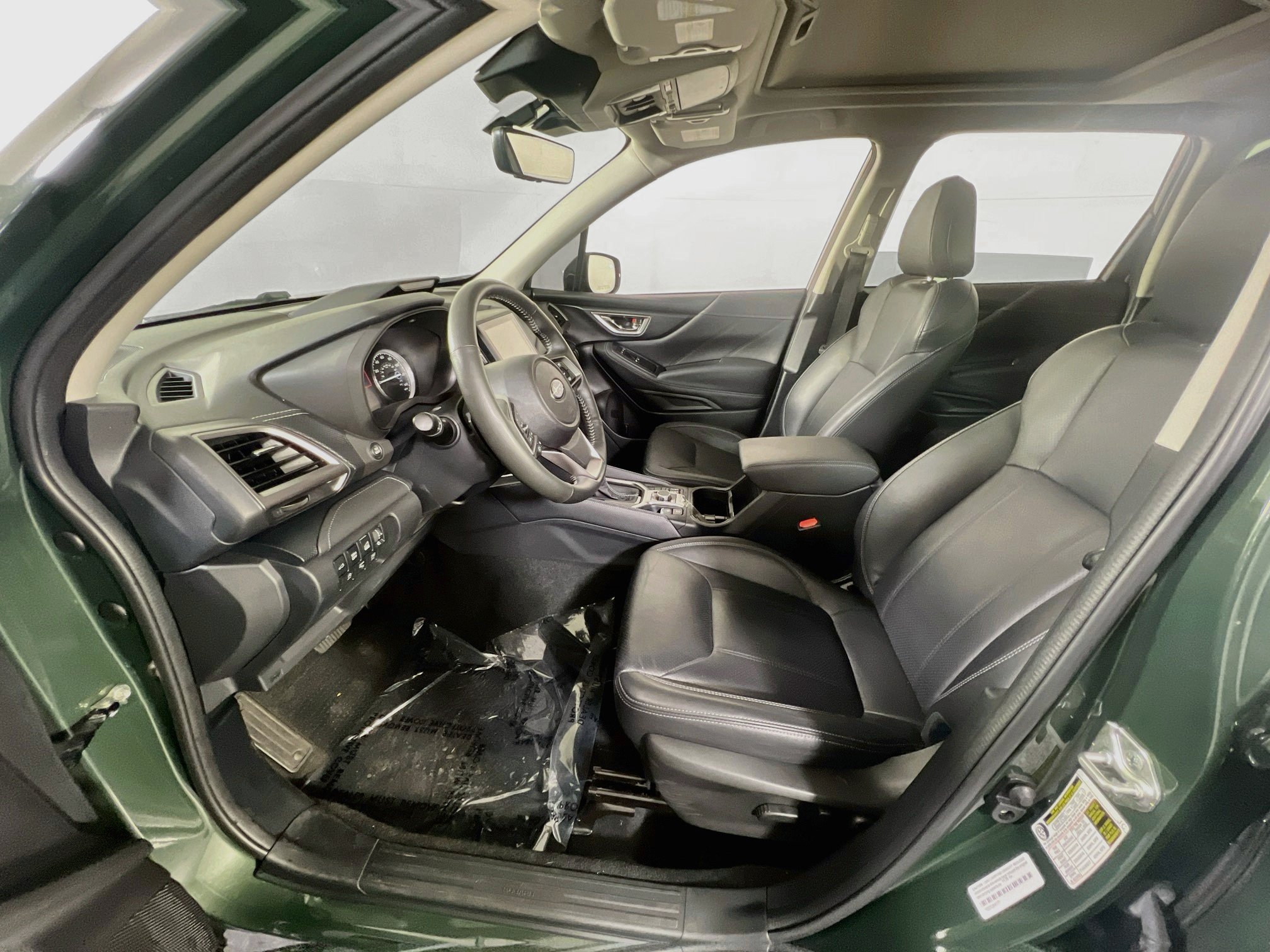 Used 2023 Subaru Forester Touring AWD/4WD image 21