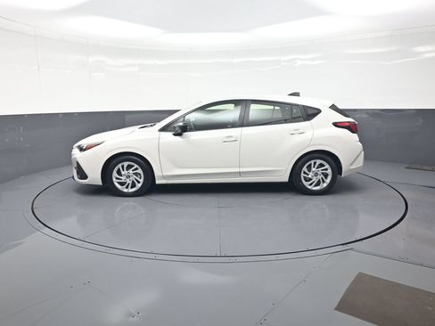 Used 2024 Subaru Impreza 2.0i AWD/4WD image 6