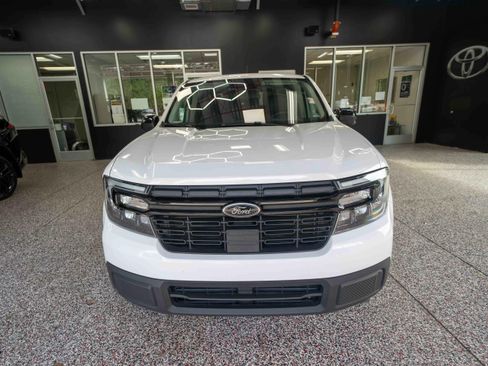 Used 2024 Ford Maverick Lariat w/ Black Appearance Package FWD image 6