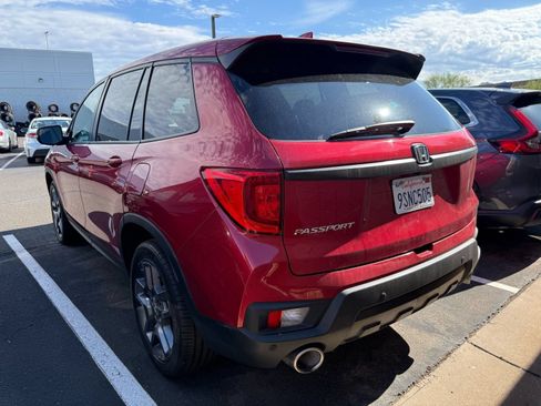 Used 2022 Honda Passport EX-L image 3