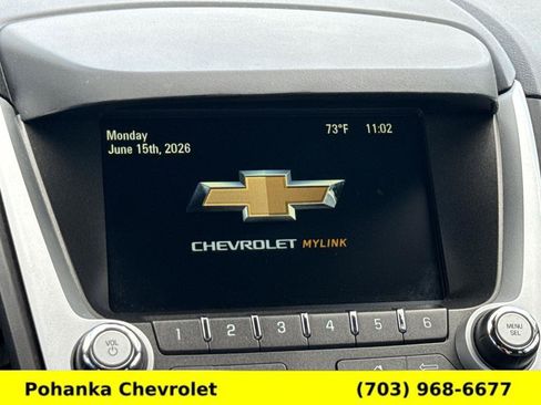 Used 2017 Chevrolet Equinox LT AWD/4WD image 14