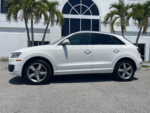 Used 2015 Audi Q3 2.0T Prestige AWD/4WD image 3