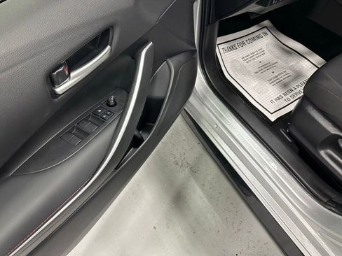 Used 2025 Toyota Corolla SE FWD image 9