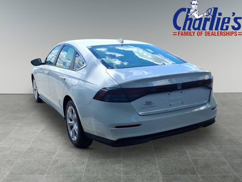 Used 2025 Honda Accord LX image 5