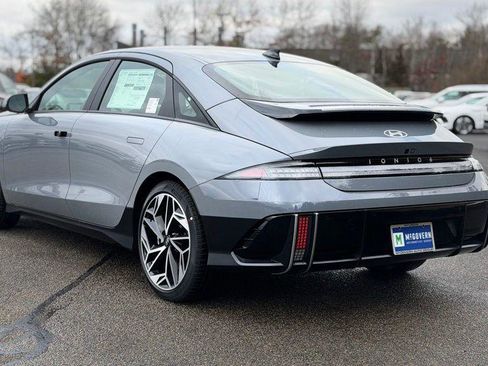 New 2025 Hyundai Ioniq 6 SEL image 4