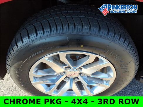 Used 2022 GMC Yukon SLT w/ SLT Premium Package image 10