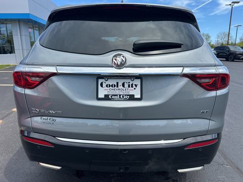 Used 2024 Buick Enclave Essence w/ Sport Touring Edition AWD/4WD image 8