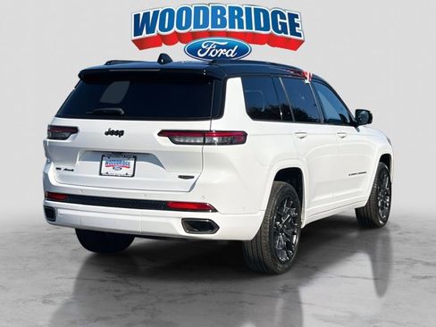 Used 2023 Jeep Grand Cherokee L Summit w/ High Altitude Package image 5