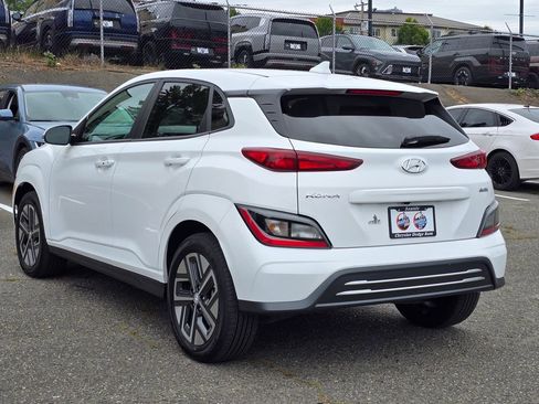 Used 2023 Hyundai Kona SE FWD image 5