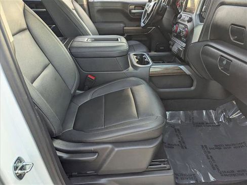 Used 2021 Chevrolet Silverado 1500 LT Trail Boss w/ Convenience Package II image 21