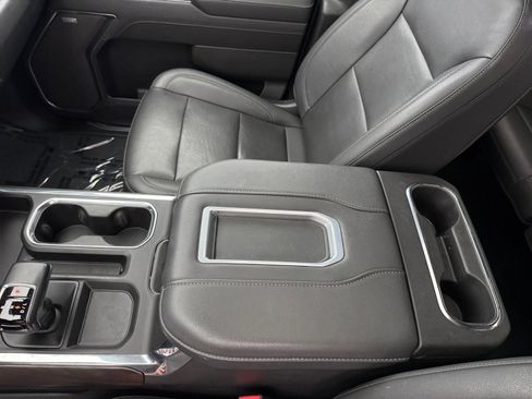 Used 2022 GMC Sierra 1500 SLT w/ SLT Premium Plus Package image 14