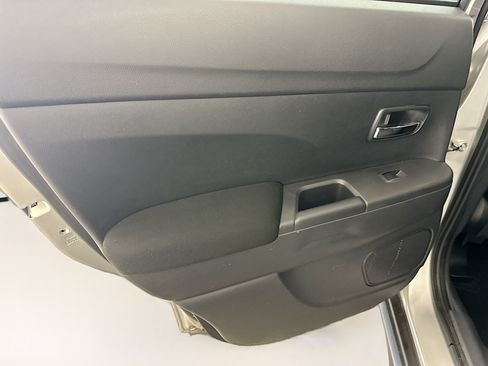 Used 2025 Mitsubishi Eclipse Cross SE AWD/4WD image 26