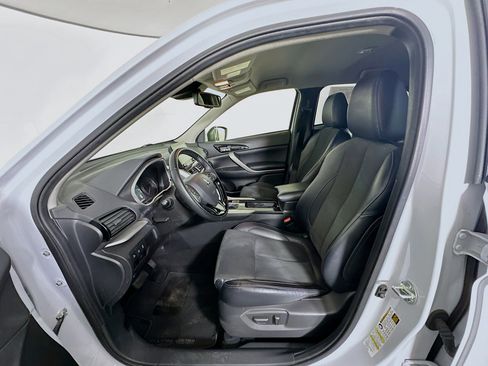 Used 2024 Mitsubishi Eclipse Cross SE image 13