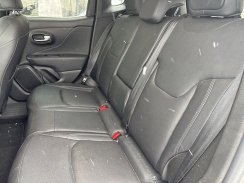 Used 2021 Jeep Renegade Limited image 15
