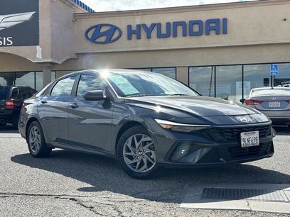 Used 2024 Hyundai Elantra Blue
