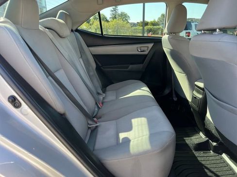 Used 2014 Toyota Corolla LE FWD image 24