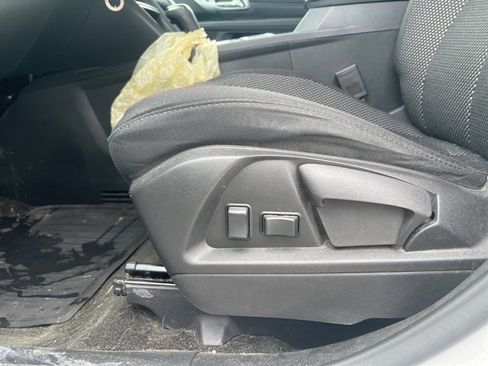 Used 2017 GMC Terrain SLE image 24