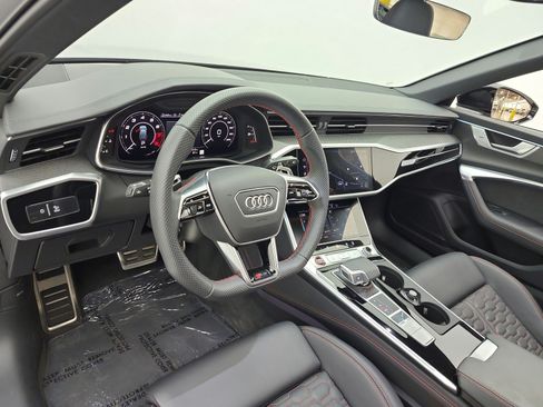 Used 2024 Audi RS 6 performance AWD/4WD image 9