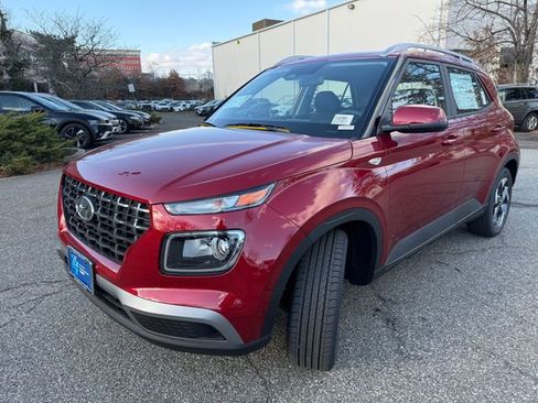 New 2026 Hyundai Venue SEL image 3