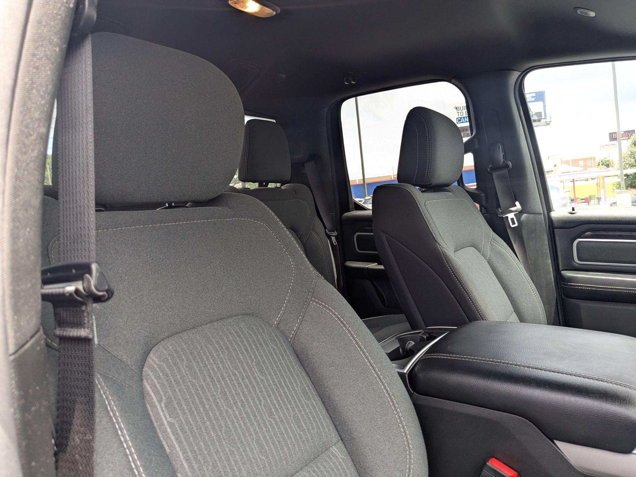 Used 2023 RAM 1500 Big Horn AWD/4WD image 25