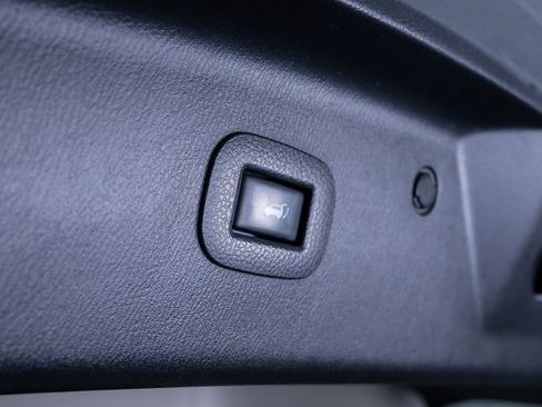 Used 2017 INFINITI QX80 4WD image 8