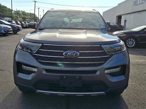 Certified 2023 Ford Explorer XLT w/ Equipment Group 202A AWD/4WD image 2