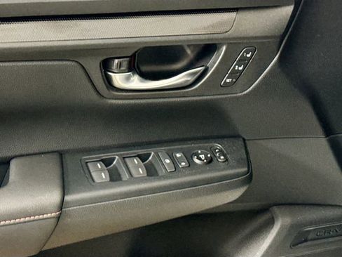 Certified 2025 Honda CR-V Sport-L image 21