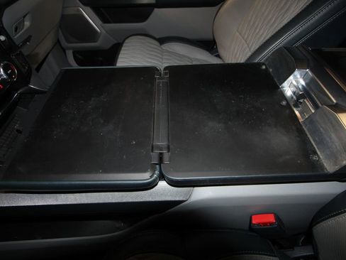 Used 2023 Ford F150 Limited image 30