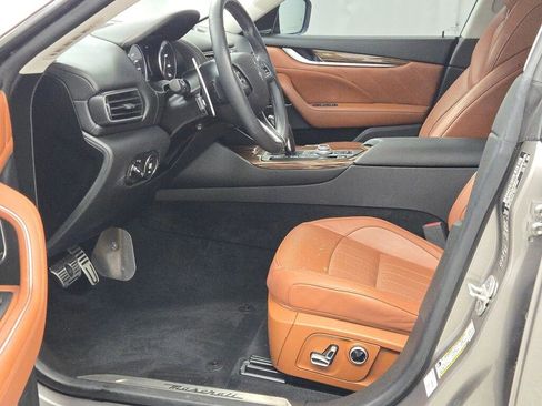 Used 2021 Maserati Levante GranSport image 28