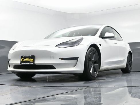 Used 2021 Tesla Model 3 Standard Range Plus image 52