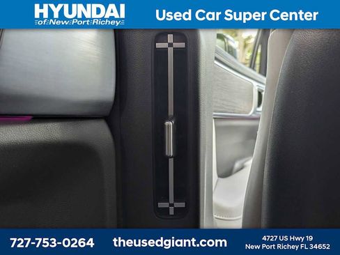 Used 2025 Hyundai Santa Fe Calligraphy image 24