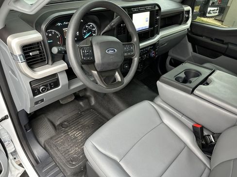 Used 2024 Ford F350 XL w/ XL Chrome Package image 12