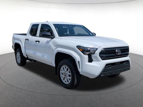 Used 2024 Toyota Tacoma SR RWD image 8