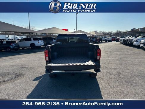 New 2026 GMC Sierra 1500 SLE w/ Preferred Package AWD/4WD image 7