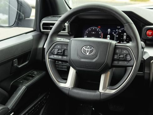 Certified 2026 Toyota 4Runner TRD Off-Road AWD/4WD image 30