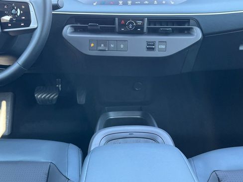 New 2026 Nissan Leaf SV+ w/ Floor Mat Package (SV+) image 3