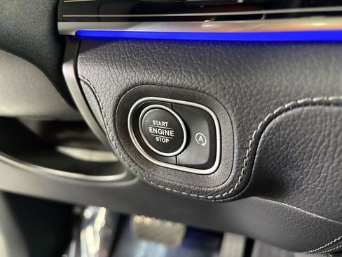 Used 2024 Mercedes-Benz GLE 450 4MATIC w/ AMG Line Exterior image 16