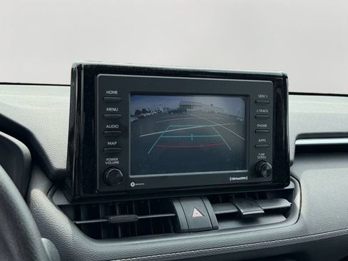 Used 2021 Toyota RAV4 XLE FWD image 24