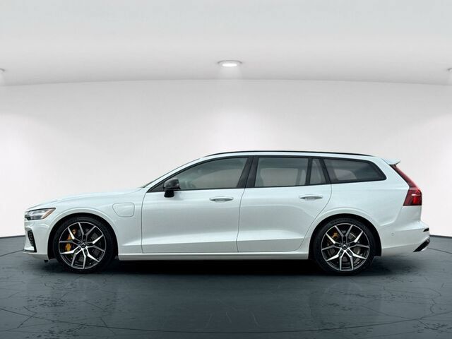 Used 2023 Volvo V60 T8 Polestar AWD/4WD image 3