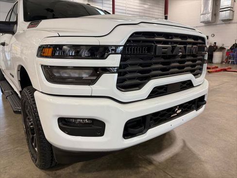 Certified 2025 RAM 2500 Big Horn AWD/4WD image 2