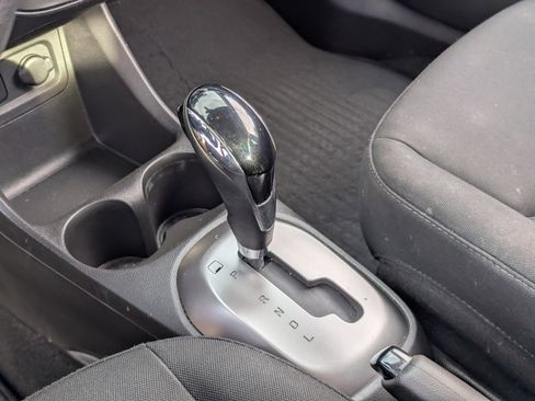 Used 2018 Chevrolet Spark LT image 27