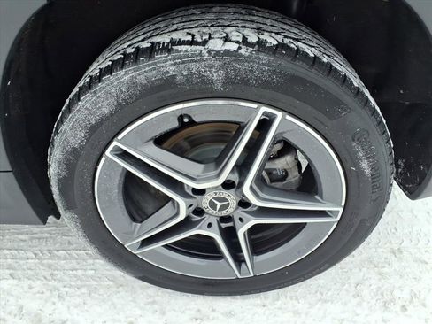 Used 2023 Mercedes-Benz GLA 250 4MATIC image 17