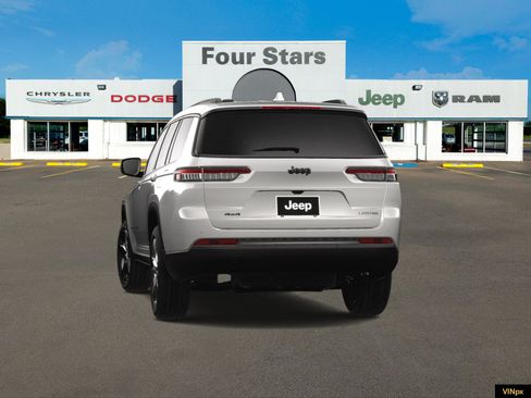 New 2025 Jeep Grand Cherokee L Limited w/ Black Appearance Package image 13