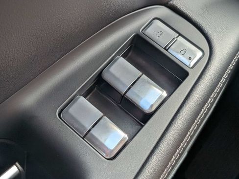 Certified 2026 Lincoln Navigator Reserve AWD/4WD image 26