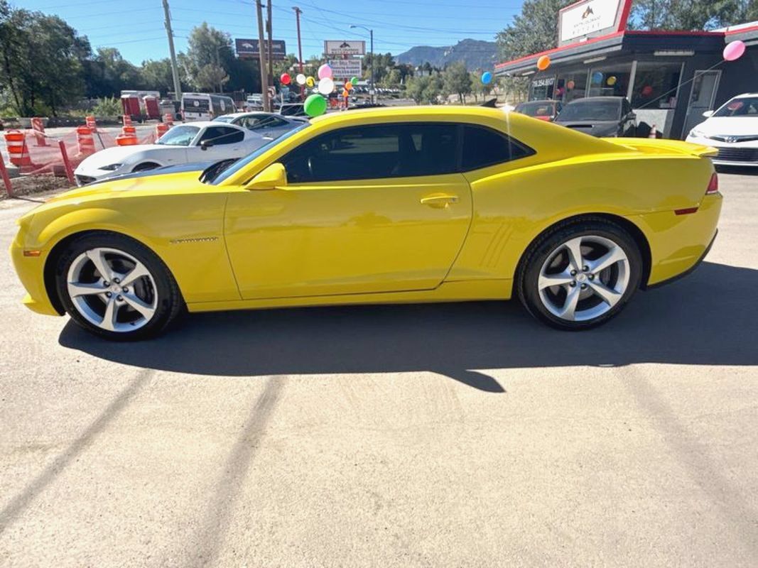 Used 2015 Chevrolet Camaro SS RWD image 4