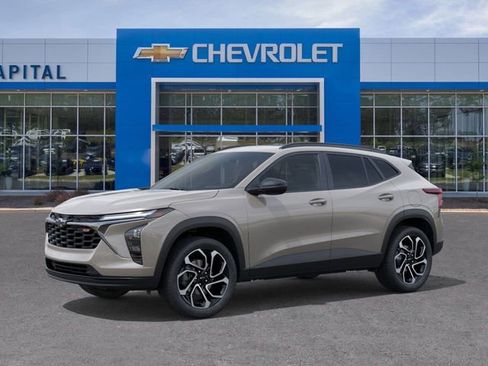 New 2026 Chevrolet Trax RS w/ Sunroof Package image 2