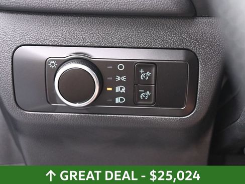Used 2025 Ford Escape ST-Line AWD/4WD image 35