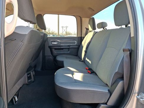 Used 2019 RAM 2500 Big Horn image 14