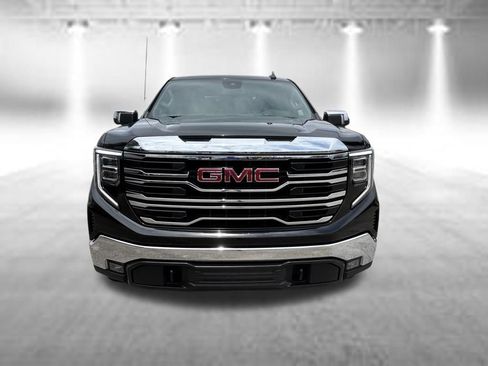 Used 2026 GMC Sierra 1500 SLT RWD image 10